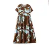 Vestido de Algodón y Seda de Alto Gama Estilo Francés de Verano con Botones de Moda, Dobladillo Amplio, Corte Holgado, Vestido Largo Adelgazante con un Ambiente Elegante