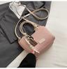 2025 Nuevo Bolso Bandolera para Mujer Estilo Coreano Moda Trendy Versátil Bolso de Hombro Simple Casual para Desplazamiento Bolso Bandolera para Mujer