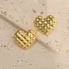 Pendientes Dorados en Forma de Corazón Estilo Europeo y Americano, Pendientes de Botón de Alta Gama para Mujer, Pendientes de Acero Inoxidable de Lujo Ligero, Personalización Profesional de Joyería