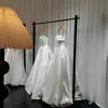 Suporte de Chão Preto para Vestido de Casamento Prateleira de Exibição de Vestidos Cabide para Roupas Hanfu Xiuhua Suporte Simples com Cabeça Pendurada para Véu