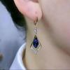 Aretes de lujo ligero de alta gama, aretes de rombo con forma de gota de agua, nuevos aretes de moda 2023 para mujer, elegantes, de socialité y combinables