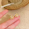 Exquisitos Pendientes de Perla Incrustados con Diamantes para Mujer, Diseño de Nicho, Pendientes para Viajes de Celebridad de Internet, Nuevos Pendientes de Racimo de Flores Más Vendidos 2026
