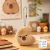 Pingente Criativo de Capivara Pequena em Pelúcia Estilo Casal Charme para Bolsa Chaveiro Pequenos Presentes Culturais e Criativos Atacado