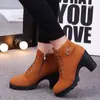 Otoño e Invierno Nuevas Botas Europeas y Americanas de Exportación Talla Grande 42 Cordones Delanteros Plataforma Suela Gruesa Botines Cortos Fabricante Listos para Enviar Negro Mujer
