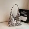Bolsa Tote Grande Capacidade Retrô de Nicho Coreana, Bolsa de Ombro Fashion, Bolsa Sacola Versátil Casual para o Dia a Dia