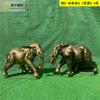 Escultura de elefante de simulación, hecha de resina plástica reforzada con fibra de vidrio y anticobre. Escultura de elefante bebé pintada. Escultura de bronce. Se pueden hacer adornos con elefantes.