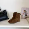 Botas curtas de moda estilo francês com bico quadrado para mulheres, primavera, outono, inverno 2026, novas, vintage, Maillard, justas, botinhas curtas