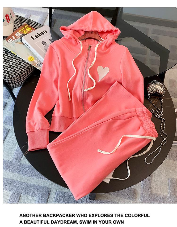 跨境淘货源分销2023秋冬季新款街头潮流减龄小个子爆款欧货网红款运动套装休闲运动气质休闲时尚流行新款秋装秋装女装时尚套装套装女装秋季套装女套装女女士运动服女装两件套套装卫衣套装休闲套装秋季套装女装时尚套装盐系休闲套装女装2023百搭设计感小众洋气欧货阿里国际站跨境采购Cross-border, shopping source, foreign trade, export, distribution 2023 fall, winter, new, street trend, explosive, European goods, network red, sportswear, leisure sports, temperament leisure, fashion popular, new autumn wear, autumn women's wear, fashion suit, women's wear, women's wear, women's wear, women's sportswear, women's two-piece, hoodie suit, casual suit, autumn suit, women's wear, Fashion suit salt department, casual suit women's dress, Ali International Station, cross-border procurement