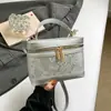 2026 Bolso Cubo Cilíndrico Coreano de Alta Apariencia Nuevo con Diseño de Bloques de Color, Bolso Cruzado para Mujer, Bolso de Hombro Versátil
