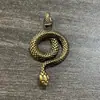 "Serpiente del Zodíaco Doce" llavero de serpiente de latón puro colgante para hombre accesorios para coche colgante de manija de juego antiguo