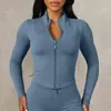 Chamarra de yoga de manga larga con cremallera y cuello alto de nuevo estilo transfronteriza, corte ajustado, secado rápido, adecuada para actividades al aire libre, uso casual, ir al trabajo y fitness