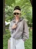 Chaqueta de Protección Solar Tipo Europeo con Aire Acondicionado para Mujer, Nuevo Estilo Verano 2026, Corte Holgado, Adelgazante, Ligera, Versátil, Artículo de Moda Casual con Protección Solar