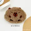 Broche de Pelúcia Capivara Fofo e Criativo, Acessório Versátil para DIY em Roupas, Pingente para Bolsa de Casal Venda por Atacado