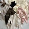 Suéter de Gola Alta Macio Aconchegante Peça Única Veludo Versátil para Meninas 2025 Outono e Inverno Novo Camisa Base de Tricô Infantil para Meninos