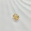 Retención de Color Fuerte Exquisita Zirconia Incrustada Agujero Pasante Espaciador de Rosa Soporte de Flor Pulsera de Cristal Accesorios de Joyería DIY
