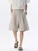 Shorts de traje vaporosos para verano, con cinturón ajustable, corte recto tridimensional, pantalones casuales plisados de longitud media con un toque de alta gama