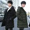 Chamarra de algodón gruesa y cálida de longitud media para hombre, abrigo de algodón con capucha, estilo popular de invierno para hombres jóvenes