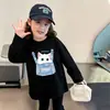 Camiseta de manga larga de algodón puro para niña, nuevo estilo primavera y otoño, elegante, versátil, capa base para niños, top casual lindo para niñas, moderno