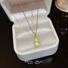 Nuevo Accesorio de Collar de Acero de Titanio con Forma de Calabaza Estilo Chino para Mujer, Elegante y Lujoso, Colgante Versátil, Exquisita Cadena para Clavícula de Nicho de Alta Gama