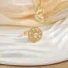 Anillo Giratorio de Nicho Personalizado para Mujer con Circonita Microincrustada, Elegante y Fresco, Sensación de Alta Gama, Joyería Versátil de Anillo Redondo con Diamantes Completos