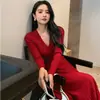 Vestido de Tricô Elegante de Alta Qualidade Estilo Francês para Mulheres, Emagrecedor na Cintura, Lançamento Primavera 2026 Coreano