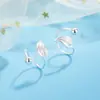 Nuevos Pendientes de Rosca con Forma de Hoja, Diseño Sencillo de Nicho, Accesorios de Oreja Cotidianos de Moda y Versátiles para Mujer