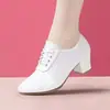 UNMUNUNMUN Sapatos Únicos de Couro Macio para Mães Sapatos de Dança de Verão Sapatos de Dança Quadrada com Cadarço Salto Integrado Sapatos de Dança Femininos Pequenos