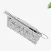 Bolsa de Cosméticos Súper Popular para Mujeres, Portátil Impermeable Gran Capacidad Pequeña de Viaje Moderna Organizador de Artículos de Tocador Bolsa Hecha a Medida