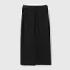 Elegante falda con abertura frontal, falda larga de corte recto en negro y gris, moda femenina primavera y otoño 2026
