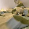 2025 Novo Conjunto de Cama de Quatro Peças de Lençóis e Capas de Edredom Conjunto de Cama de Três Peças para Solteiro de Dormitório Conjunto de Três Peças Super Macio