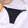 Fio Dental Decorativo Metálico Popular de Seda de Gelo Peça Única Esportiva Secagem Rápida Confortável Quente e Não Sensorial Roupa Íntima para Mulheres