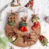 Nuevo Colgante de Resina Pintado a Mano Estilo Europeo Navideño Tren Pequeño Tridimensional Retro Calcetines Adorno de Árbol de Navidad Decoración de Atmósfera