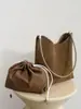 Bolsa Saco de Couro de Vaca Fosco 2026 Nova Mais Vendida para Mulheres Estilosa Retrô Brilho Alto Bolsa Mãe-Filha Bolsa de Ombro