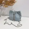 Nuevo bolso de mano estilo lujo con un diseño chic y elegante, con cierre de cordón y forma de cubo, perfecto para mujeres en la temporada de otoño 2026 - un bolso cruzado de alta gama y moderno