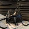Lingge Bordado Small Bag Women's 2024 Nova moda All-match Chain Backpack Mochila de viagem casual