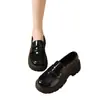 Sapatos Femininos Pequenos de Couro Estilo Britânico Outono Nova Chegada Mocassins Slip-on Versáteis Sola Grossa Bico Redondo Sapatos Únicos para Saias
