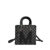 Bolso de Mano Cuadrado Pequeño Estilo Coreano de Moda para Mujer de Este Año, Nuevo Modelo Invierno 2026, Bolso de Hombro Texturizado con Estampado de Letras, Bolso Cruzado para el Trabajo