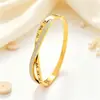Venta Directa de Fábrica Pulsera de Acero Inoxidable Incrustada con Diamantes para Mujer Pulsera de Alta Gama Llena de Estrellas Venta Caliente Transfronteriza Joyería para Parejas al por Mayor
