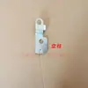 Aplicable para Camión Pequeño Wuling Zhiguang Cabina Sencilla/Doble Camión de Carga Bisagra de Portón Trasero Pernos de Bisagra Tornillos Soportes de Fijación Vertical para Pasador de Bisagra Accesorios