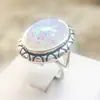 Anillo retro de corte popular europeo y americano de joyería transfronteriza de 2018 con piedra de ópalo para mujer.