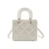 Bolso de Mano Pequeño Elegante de Moda Transfronterizo para Mujer, Nuevo Bolso Lady Dior de Alto Valor para Viajar, Bolso Cruzado de Hombro Único Acolchado, Moderno