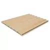 Suministro directo de fábrica de paneles de celosía WPC con forma de ola, paneles curvos de madera y plástico tipo Gran Muralla, y paneles de pared decorativos personalizables para tiendas