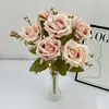 Novo Produto Transfronteiriço Casamento Casa Flor Artificial Rosa Sala de Estar e Restaurante Arranjo de Flores Ornamentos Flor Rosa Enrolada de 7 Cabeças Feita à Mão