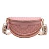 Bolsa de Cintura Fashion para Mulheres 2026 Novo Estilo Bolsa de Ombro Feminina com Letras Estilo Coreano Tendência Bolsa Transversal de Peito com Corrente Bolsa Pequena Retrô