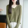 Cardigã de tricô com decote em V estilo francês para mulheres, casaco curto, novo modelo 2026, suéter base de lã fina, peça de outer wear