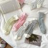 Calcetines Mujer Nuevos Calcetines Ligeros Transpirables a Rayas Multicolores Pequeños Medianos para Mujer Frescos Simples Estudiante Boca Baja Calcetines de Algodón