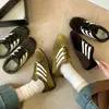 Moda veludo casual 2026 versão coreana novos tênis esportivos de outono para treinamento alemão, sapatos Forrest Gump de sola plana, tênis femininos com cadarço