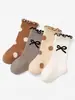 Calcetines de longitud media para niños para primavera y otoño, calcetines de algodón con lunares de encaje y lazo para niñas, suaves y no restrictivos, calcetines de bebé Clase A