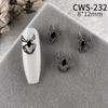 Joyería para decoración de uñas con diamantes 2024, nuevo estilo retro oscuro de Halloween, personalidad de araña, accesorios de aleación de calavera para uñas