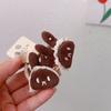 Pinza para el pelo de niños estilo Mori vintage para Otoño e Invierno, clip BB estilo Minimentary color marrón leche, clip para flequillo de conejo de dibujos animados y flor para mujer